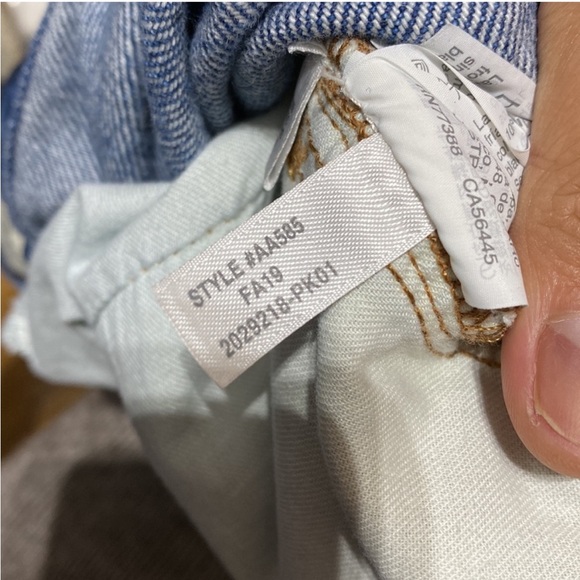 Madewell The Momjean in Stratfield Wash - Picture 6 of 8